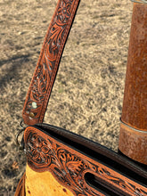 Load image into Gallery viewer, COWHIDE & FRINGE HANDBAG & CLUTCH 🐂