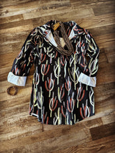 Load image into Gallery viewer, PEARL SNAP CACTUS TOP~BLACK 🌵