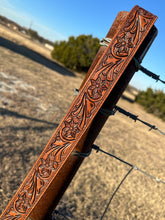 Load image into Gallery viewer, COWHIDE CONCEALED & CARRY HANDBAG 🐮