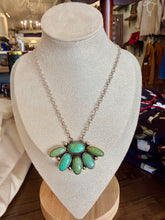 Load image into Gallery viewer, SONORAN GOLD BLOSSOM NECKLACE 💎
