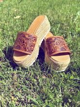 Load image into Gallery viewer, HAND TOOLED LEATHER WEDGES 🤠
