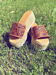 HAND TOOLED LEATHER WEDGES 🤠