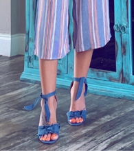 Load image into Gallery viewer, DENIM HEELS💙
