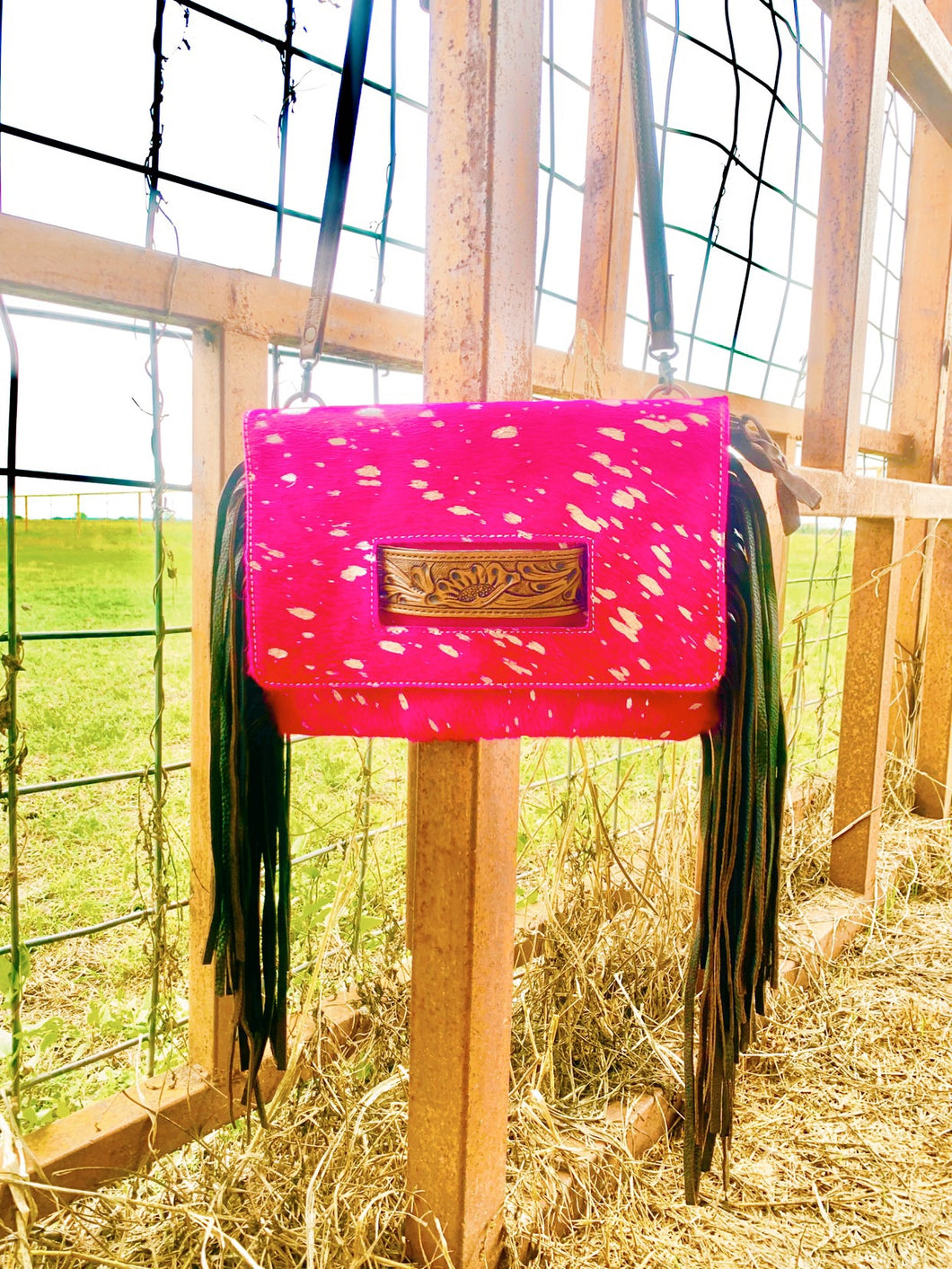 TOOLED ACID COWHIDE HANDBAG & CLUTCH~HOT PINK💗