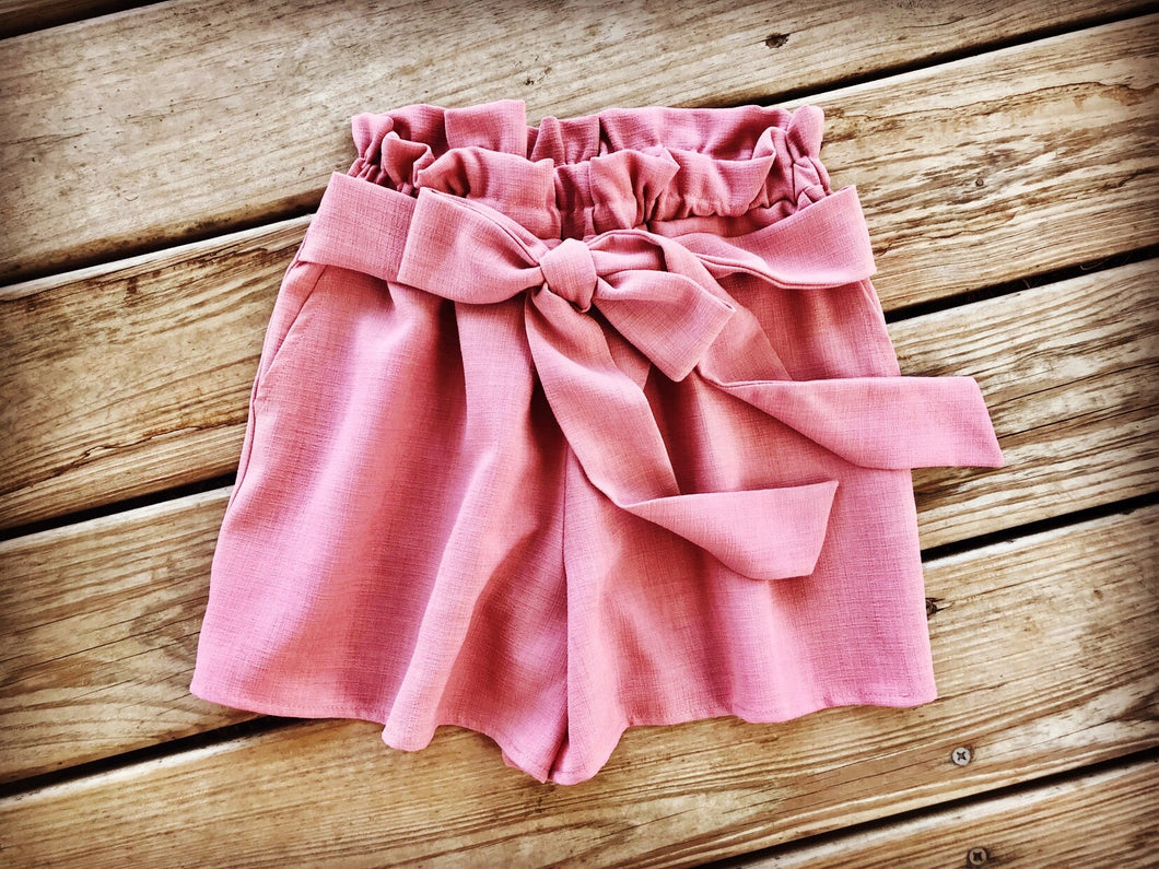 HIGH WAISTED TIE SHORTS~ROSE💗